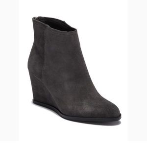 dolce vita grayson wedge bootie
